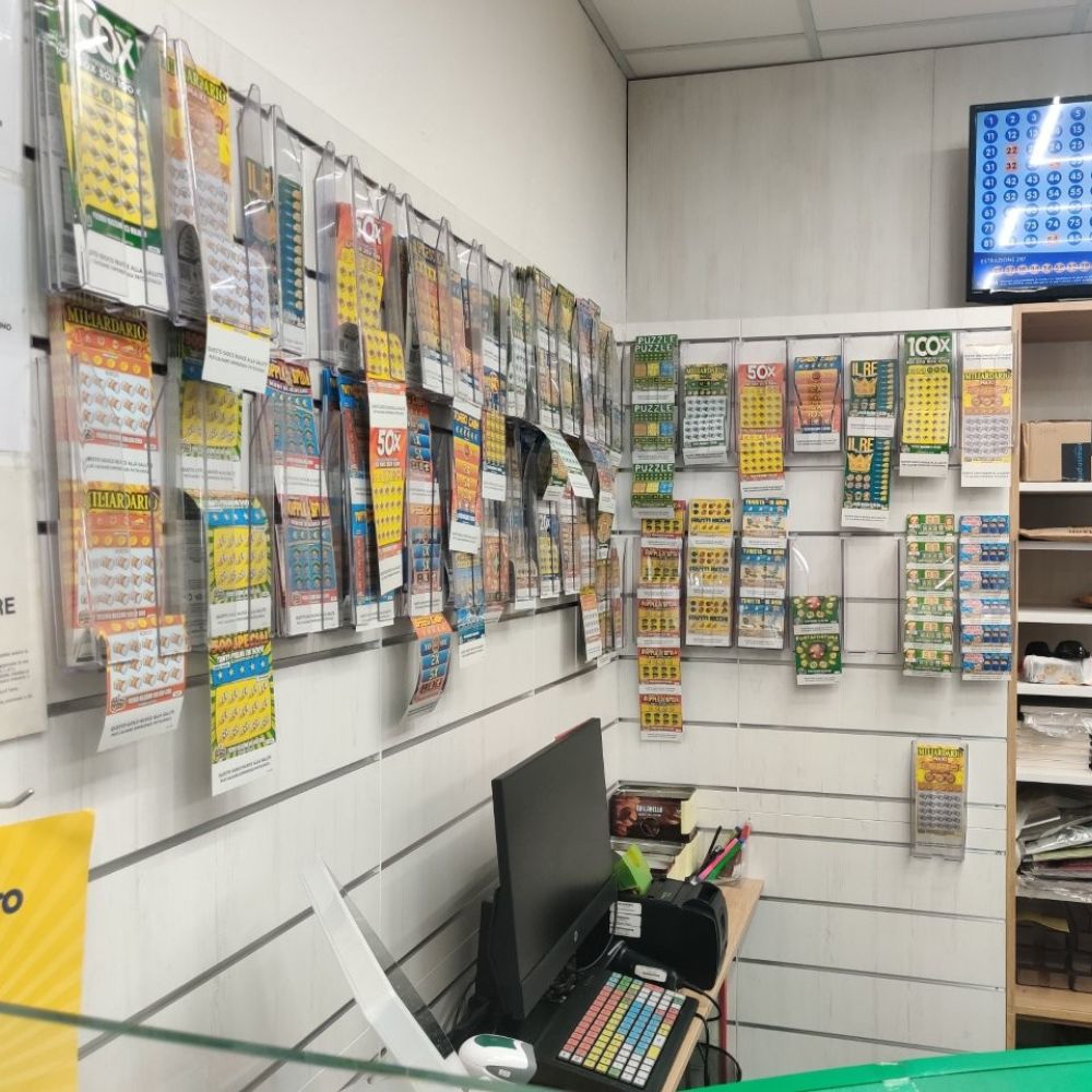 ESPOSITORE GRATTA E VINCI